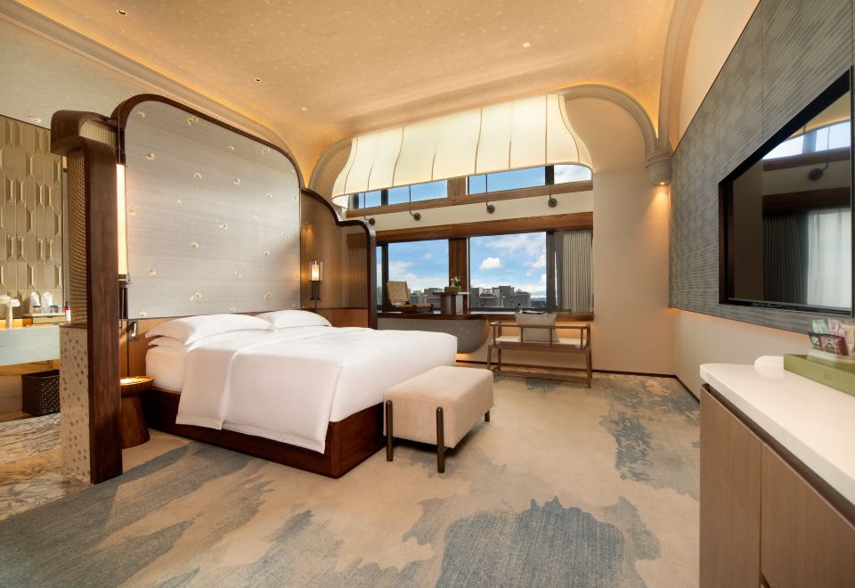 GRAND METROPARK KunmingWest Hill Sleeping Beauty View King Room