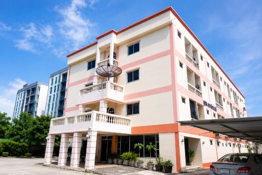 UJ apartment