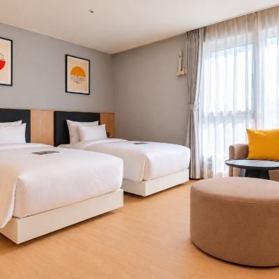 Deluxe Twin Room Hound Hotel Busan Station Promo Code