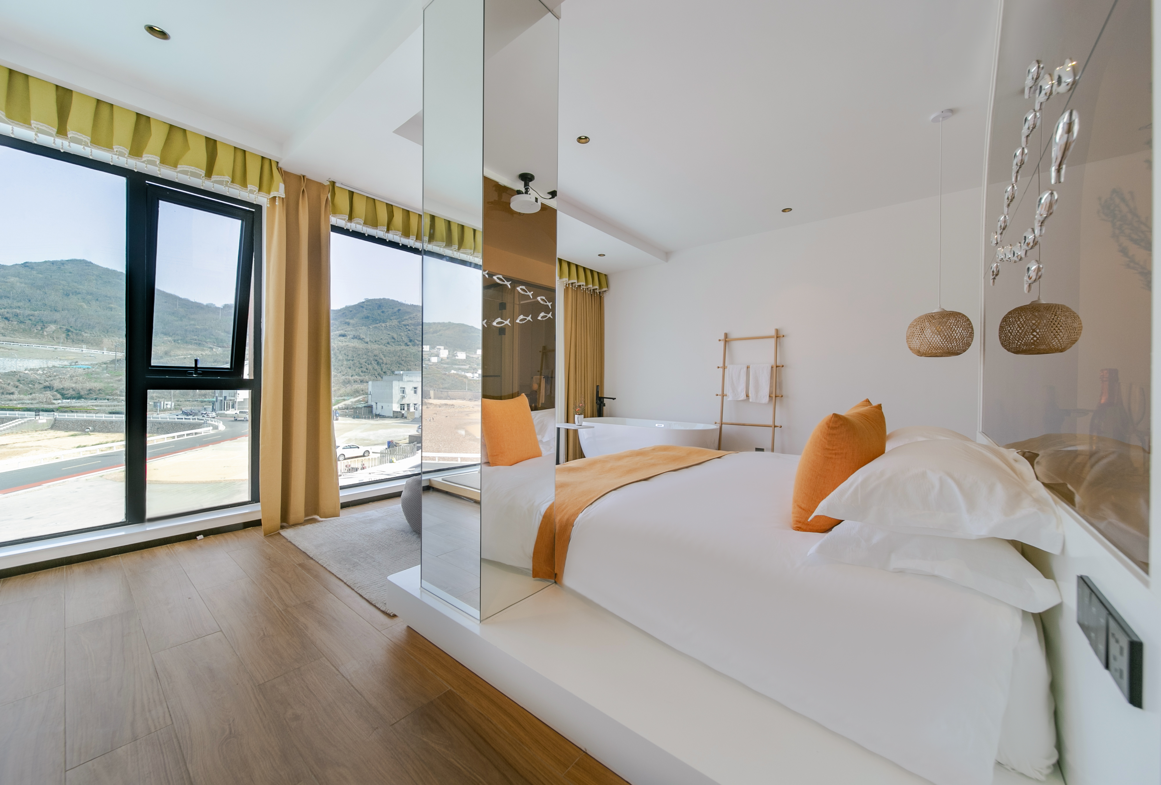 Shengsi qing yu jing house安康鱼·海景投影浴缸亲子大床房