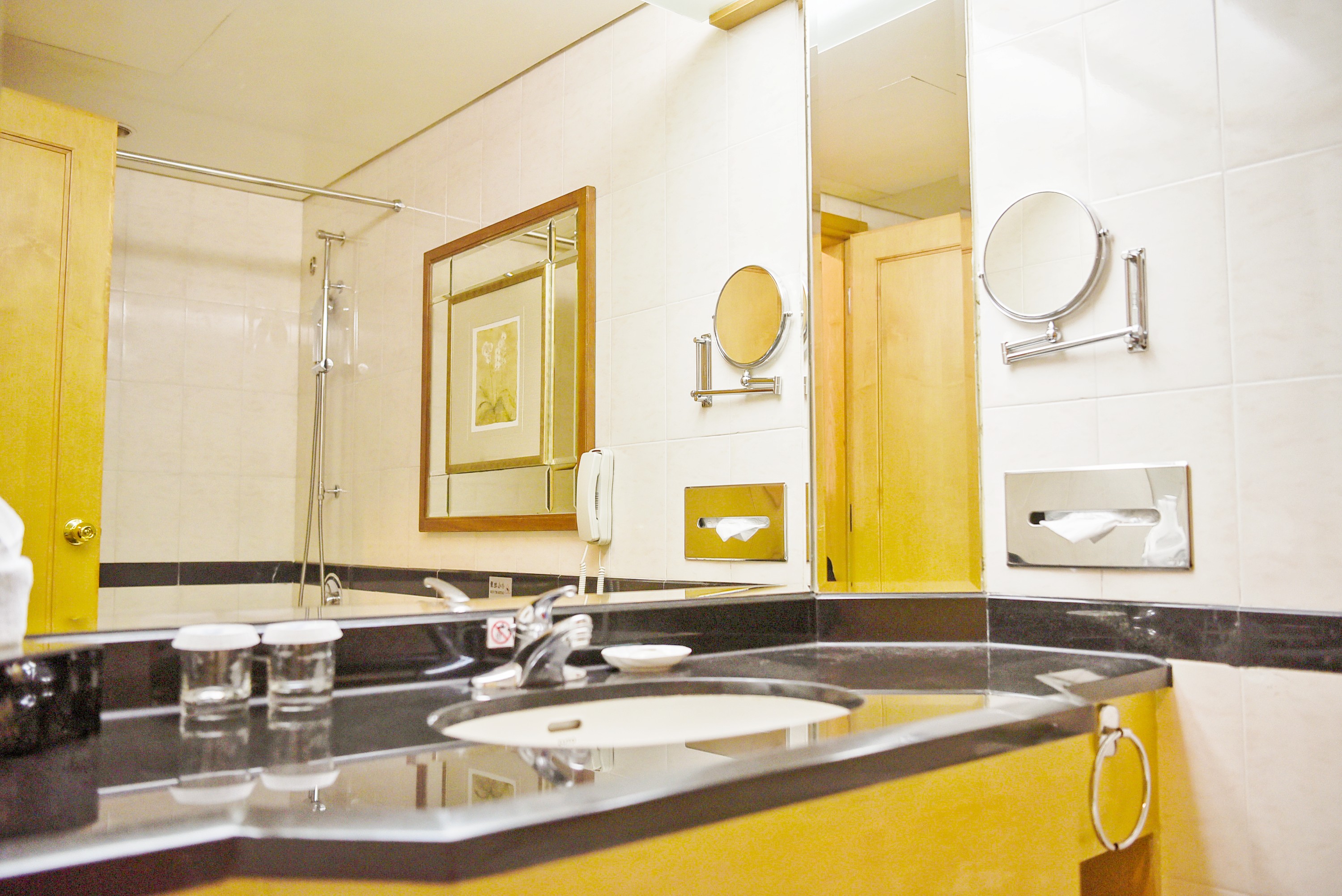 商务贵宾大床房