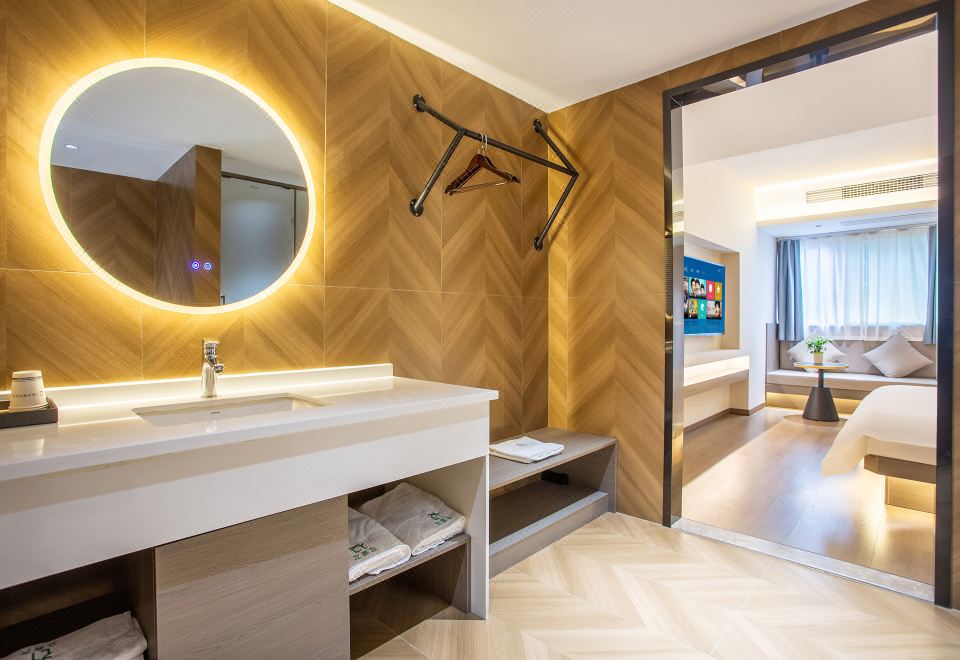 清渲·靜謐大床房「55大屏電視+獨立衞浴+智能加熱馬桶」