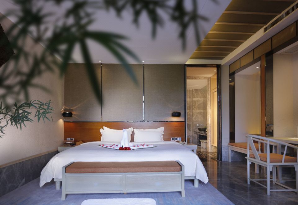 Longmen Dipai Hot Spring ResortForest Secret Private Hot Spring Two-Bedroom Villa (Two Bedrooms, One Living Room) - Detached Villa - Mountain Forest Tub