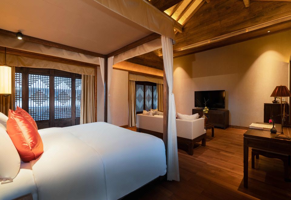 Jianshui Heyuan HotelHuiHe Suite