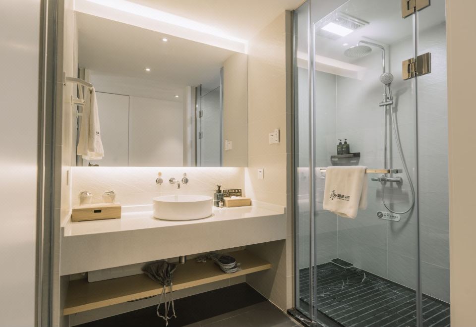 芸薹-峡谷梯田景观舒适大床房