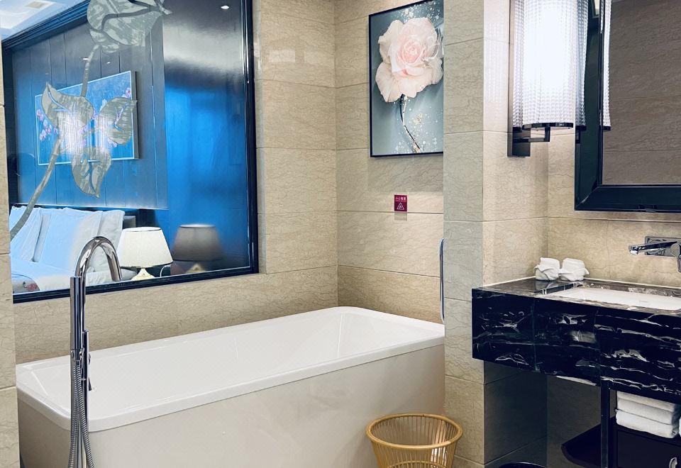 玫瑰主题高级套房