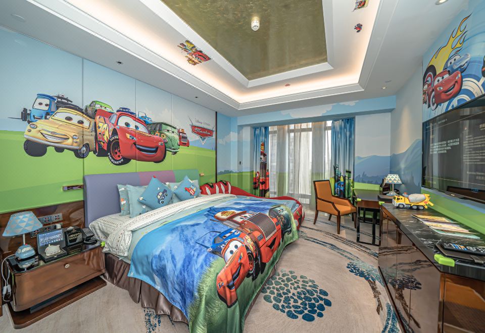 赛车大冒险小童特色主题套房