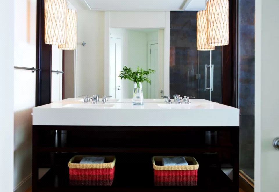 海濱池景尊貴房（2張大床）