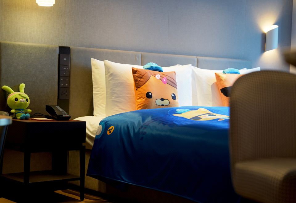 海底小纵队豪华大床房（小童游乐+Coffee机+Minibar）