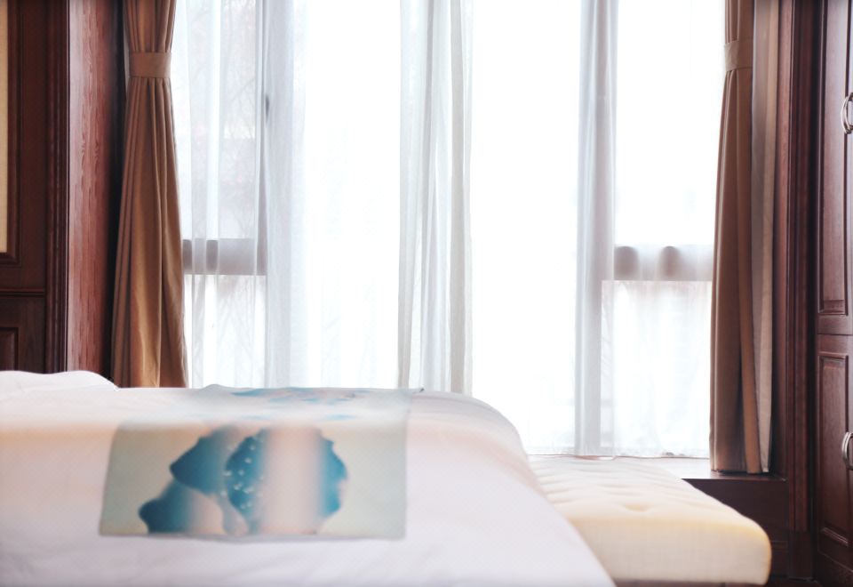 Baihualin Hot Spring Valley HotelLoft Hot Spring Room - 2-Room