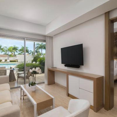 FAMILY CONCIERGE SUITE SWIM UP Paradisus Grand Cana Promo Code