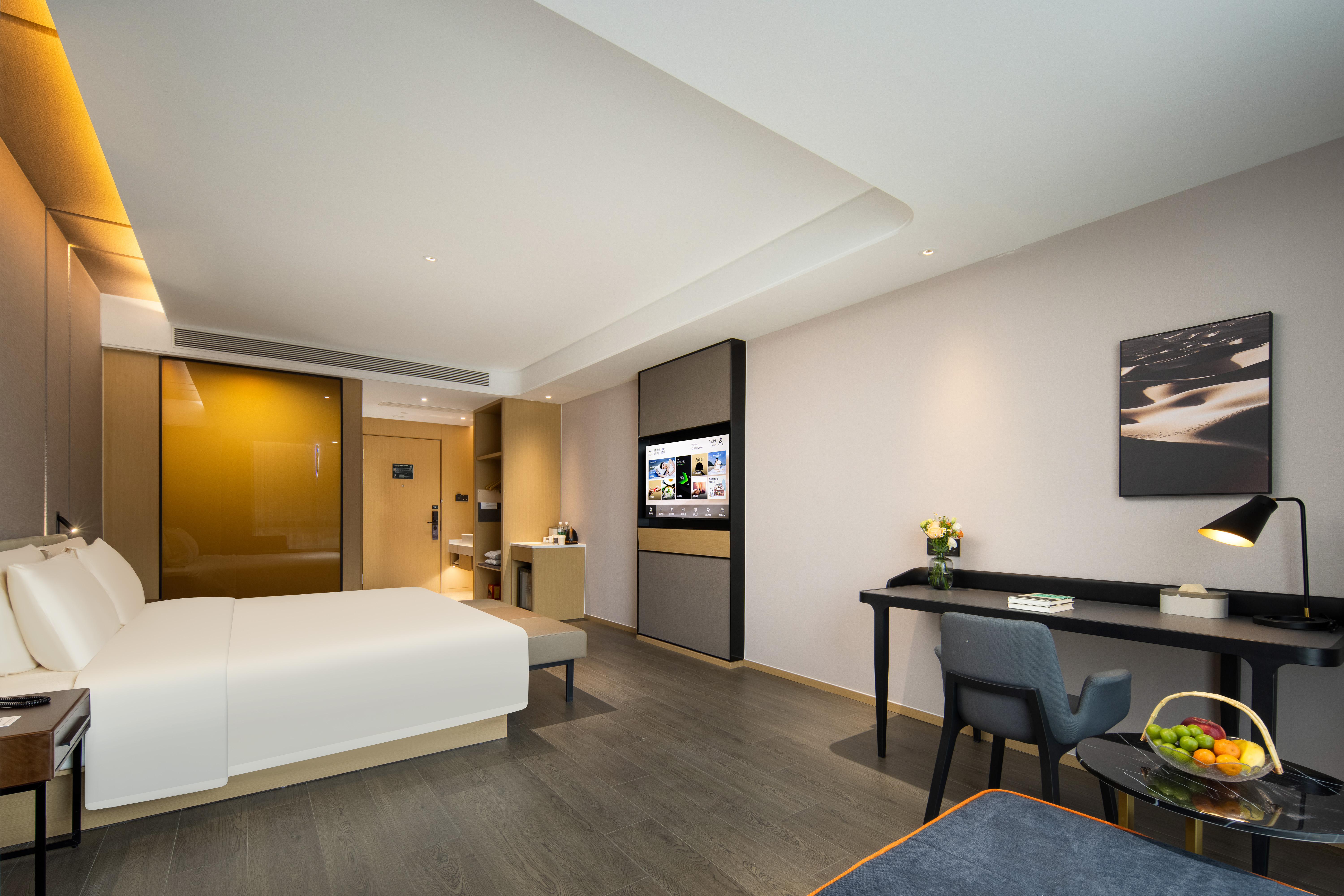 行政大床房【山景+小冰箱+电视投屏】