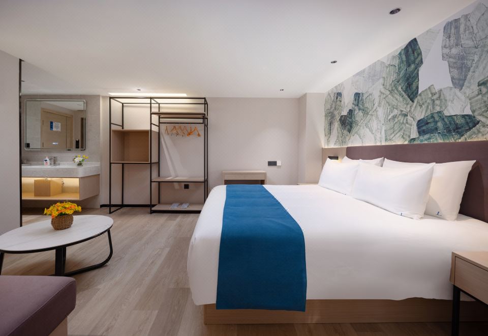 臻品大床房（副楼）