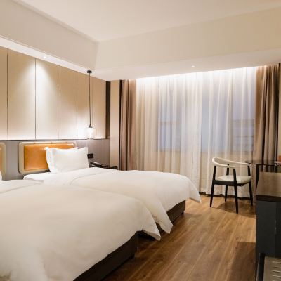 豪華雙床房（靜謐舒適·休閒辦公·零壓床墊） 柏高飯店（廣州塔大塘地鐵站店）優惠