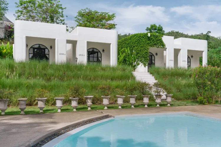 ห้องวิวสระว่ายน้ำ