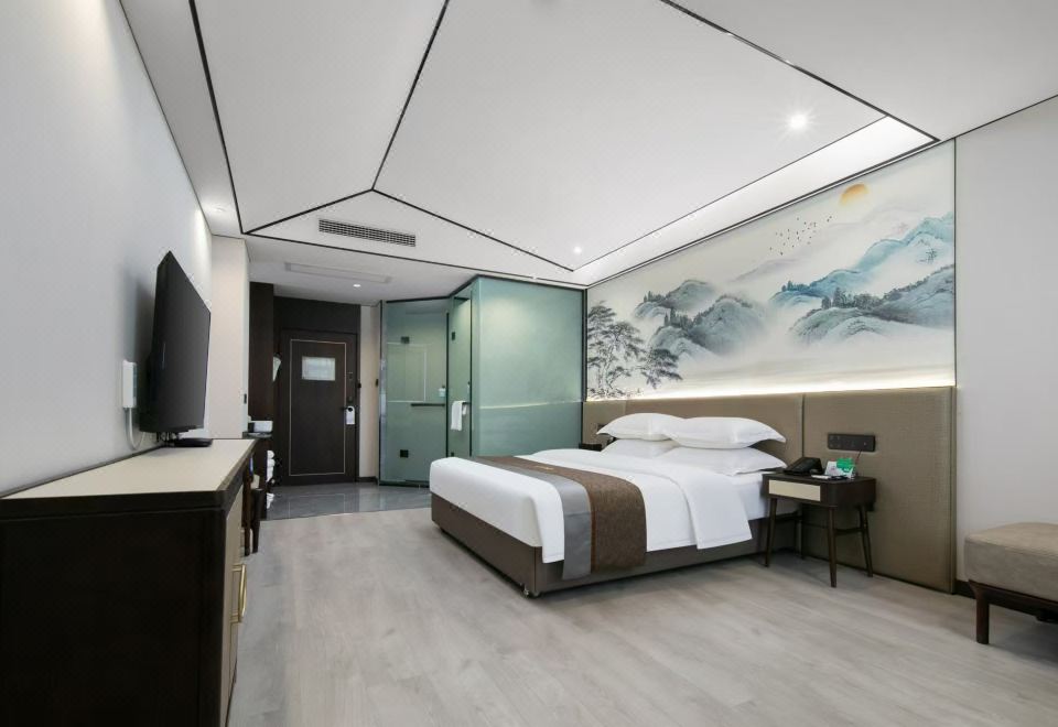 Qian Stream Grand HotelDeluxe Queen Room