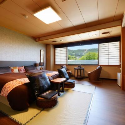 和洋式マウンテンビュールーム(浴室) 和歌（うた）の宿 わかまつや クーポン