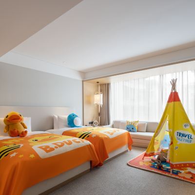 小黃鴨親子雙床房（孩童玩具+可愛孩童帳篷）