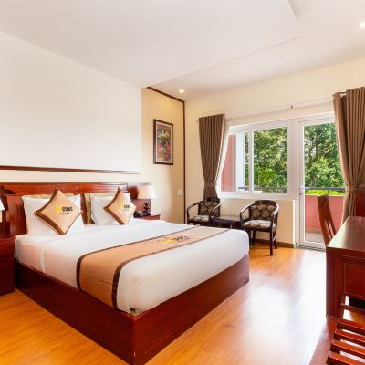 行政間 - 帶陽台 平陽比康絲飯店優惠