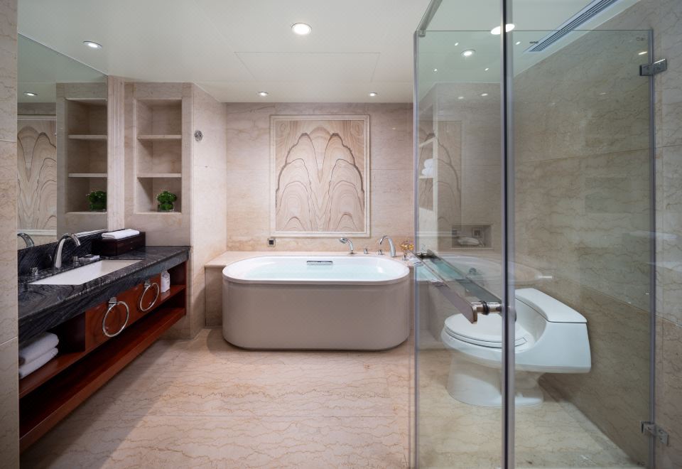 商务套房「眺望城市天际线+独立会客厅+休闲沙发组合」