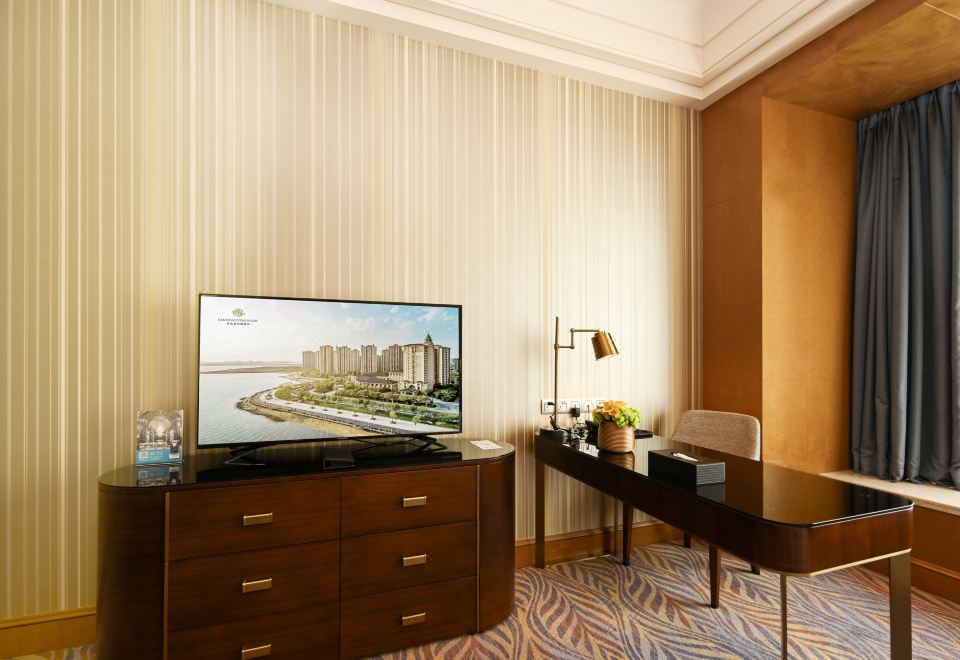Chateau Star River QingdaoExecutive City-view Twin Room