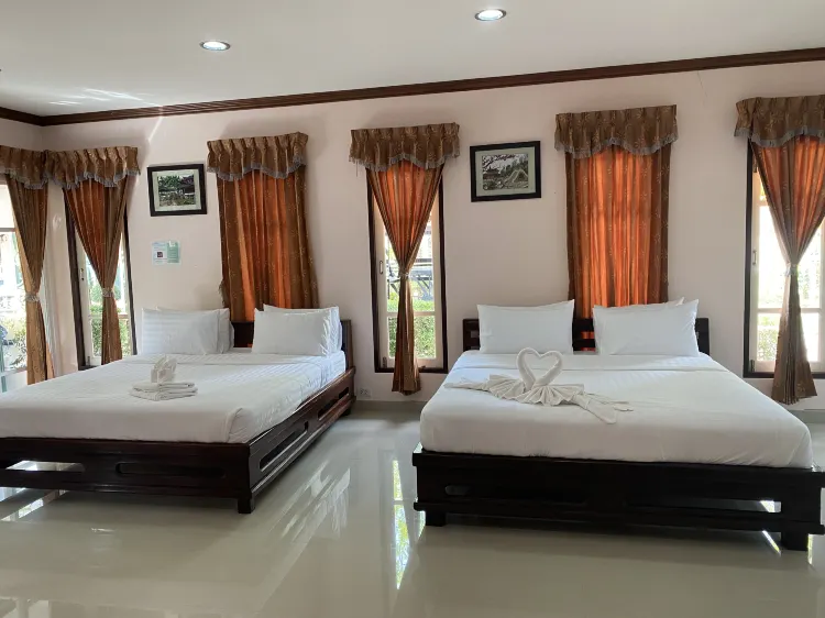 แฟมิลี่ จูเนียร์