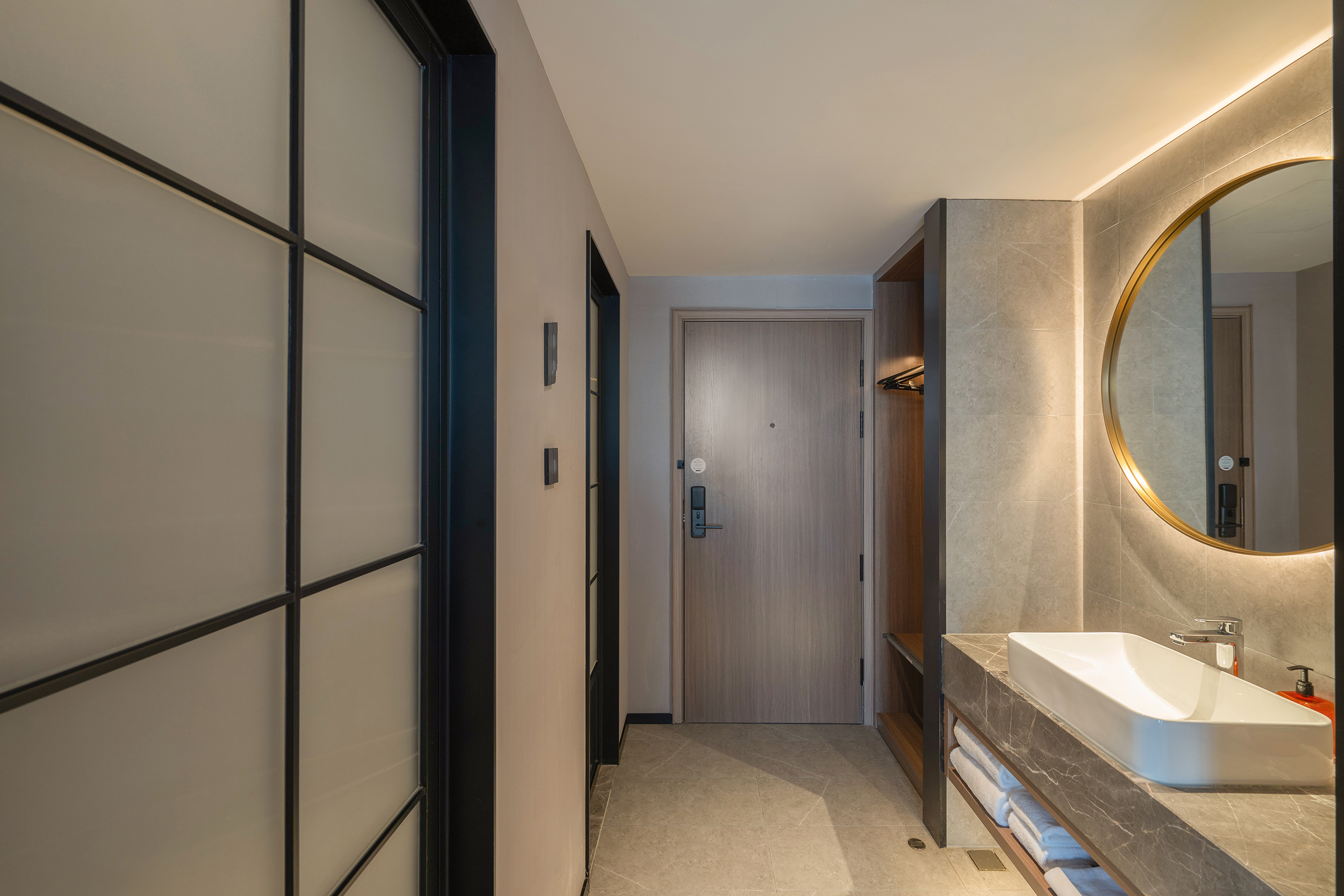 大床房（65寸投屏电视+全屋智能客控）