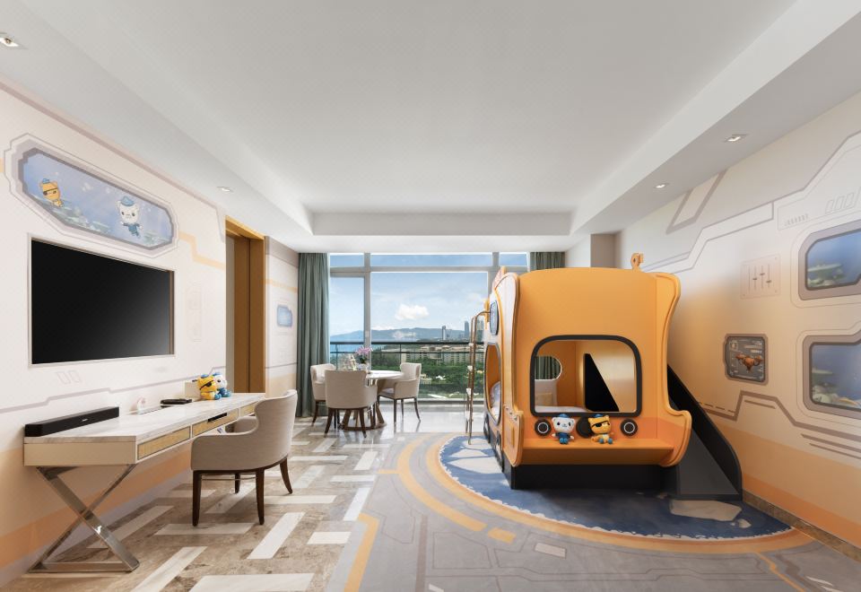 海底小縱隊海景聯通套房