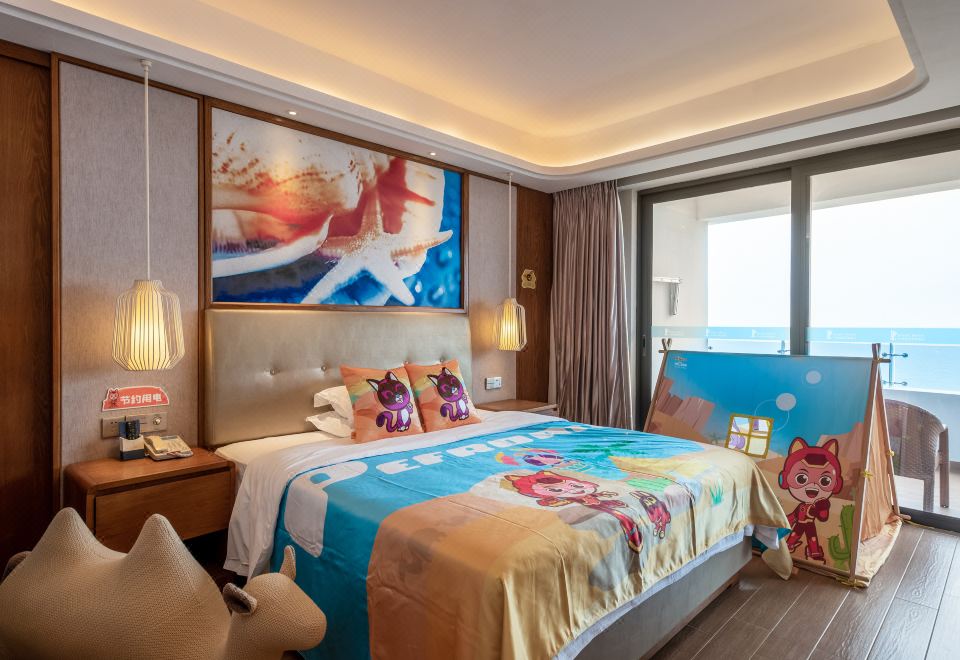 酷芽超凡小英雄海景家庭房（大床+上下铺）