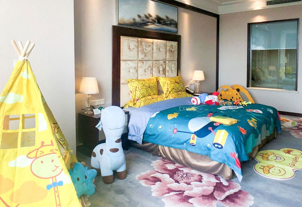 海底世界亲子主题房（智能马桶+康养小屋+记忆枕）