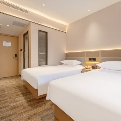 質感雙床房 哈爾濱中央大街大洋賓館（索菲亞教堂店）優惠