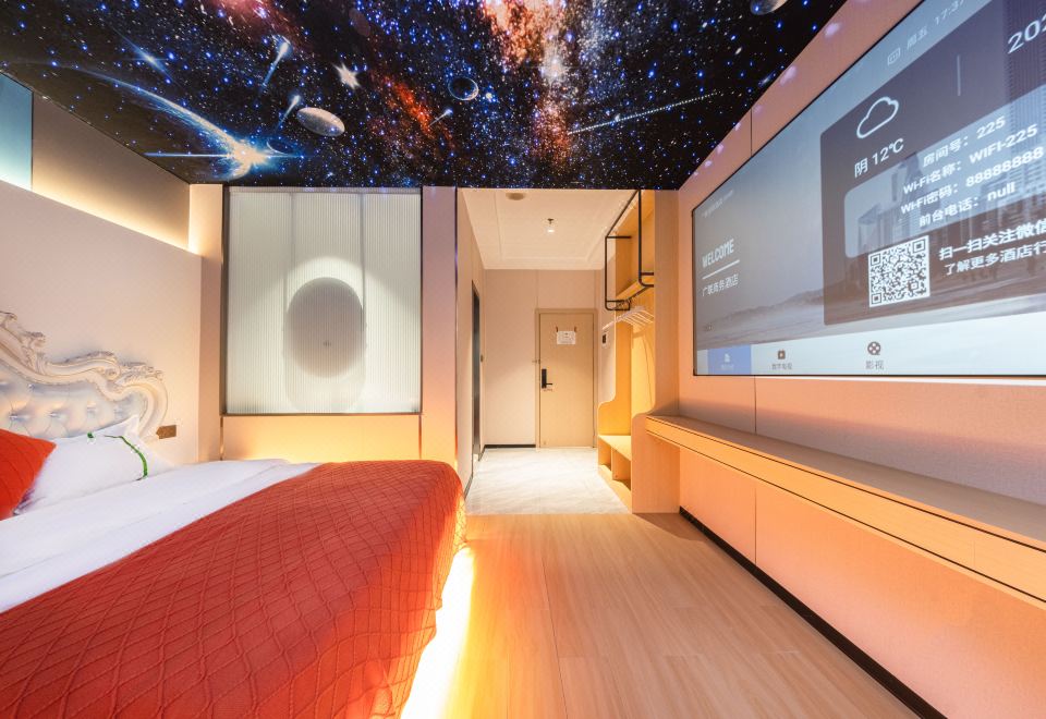 欧式星空影音房