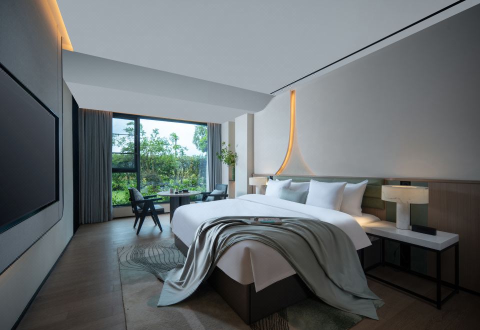 Tonglu Senbo Exclusive ResortDeluxe Suite (Nearby River)
