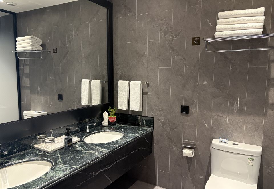 貴賓樓陽光雙床房