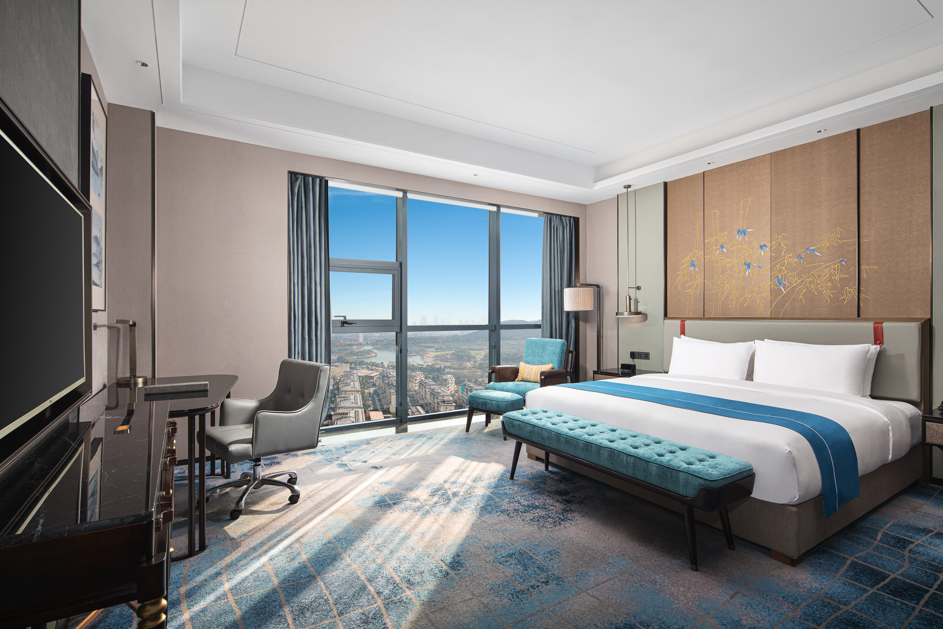 豪华景观大床房