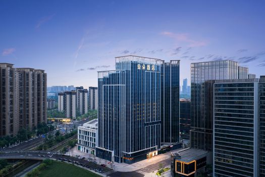 Chengdu Longquanyi Dong'an Lake Atour Hotel