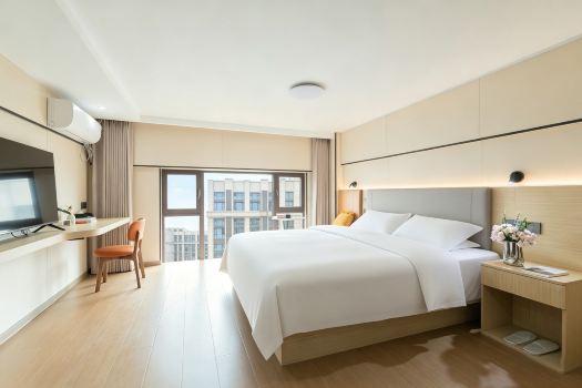 Twenty-Four · Mijian Homestay (Fuli Headquarters Base)