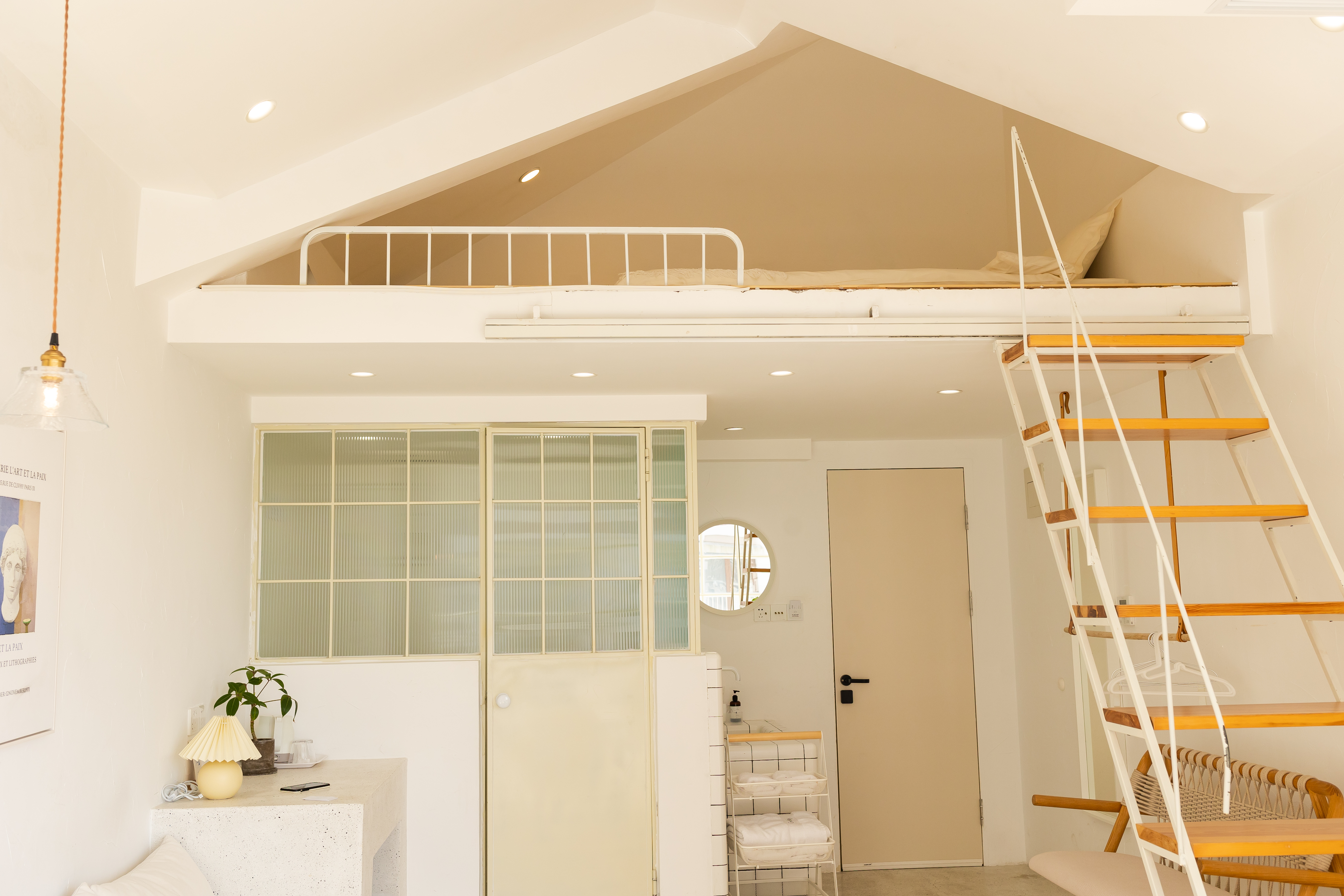 紫苏｜「超大弧形落地窗·loft复式设计」