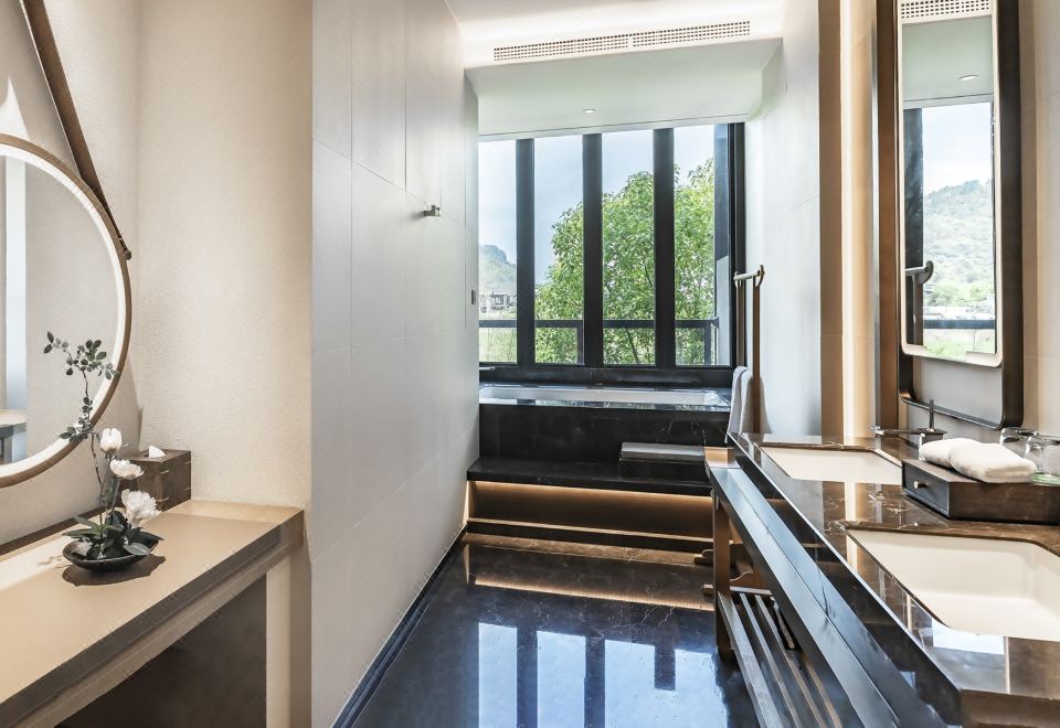 HALOYON VILLA WUYIDeluxe Queen Room