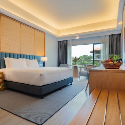 Bilik Deluxe Premier King Kupon Swiss-Garden Beach Resort Kuantan