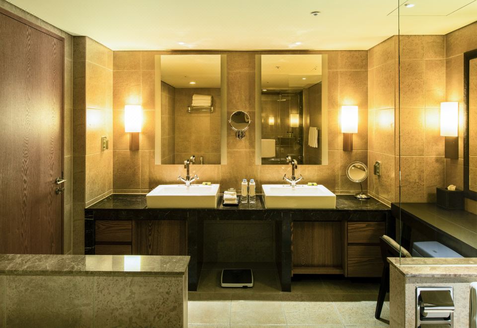 InterContinental Hotels ALPENSIA PYEONGCHANG RESORT by IHGDeluxe Suite