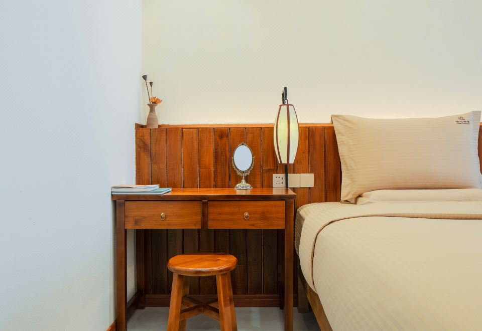 庭院景观双床房