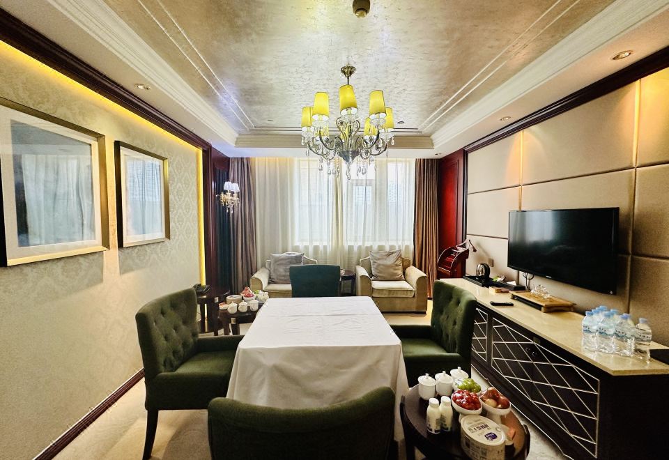 Howard Johnson Domando Plaza WulanchabuGuandan Sports Recreation Suite