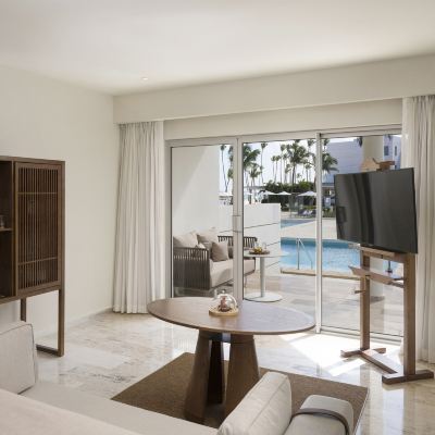 Junior Suite Swim-Up Paradisus Palma Real Golf & Spa Resort Promo Code