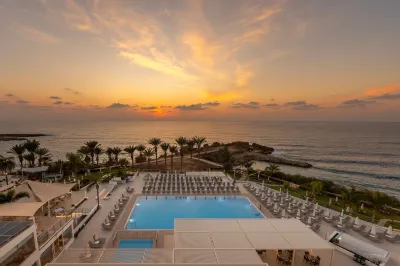 Queens Bay Hotel Hoteles en 
