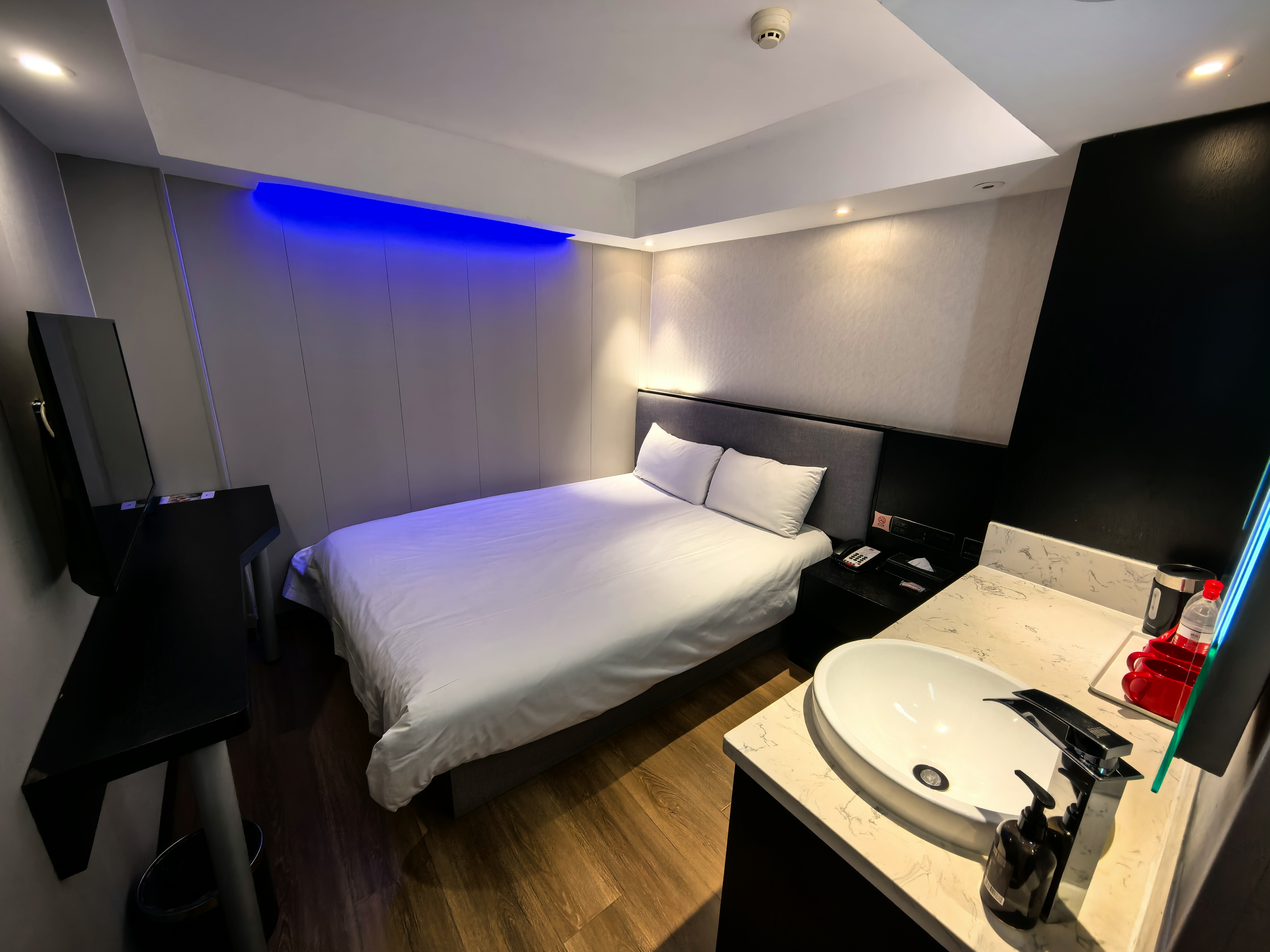 特价大床房（小冰箱+茶包Coffee）