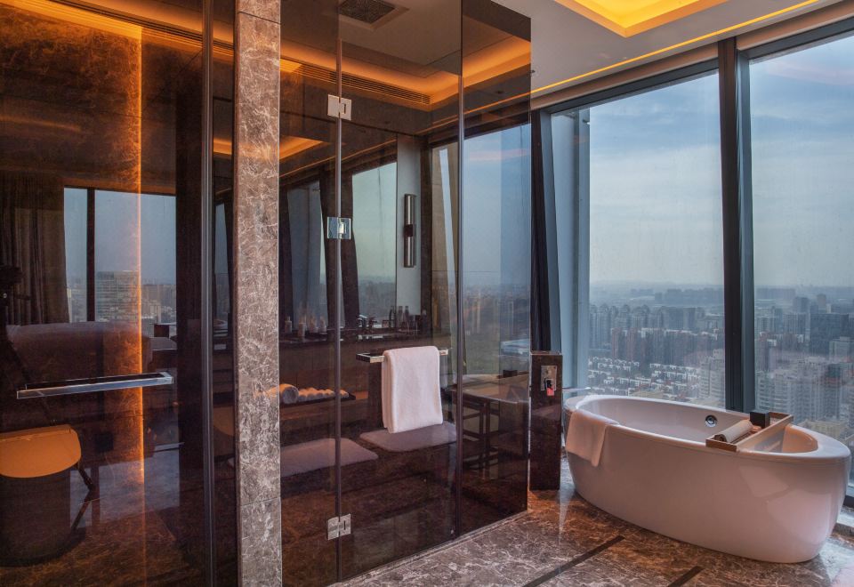 270°全景一室一厅 【日出晚霞】尊享套房+独立会客厅