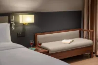 Yunzuo Xingguang Hotel (Zhumeng Town)