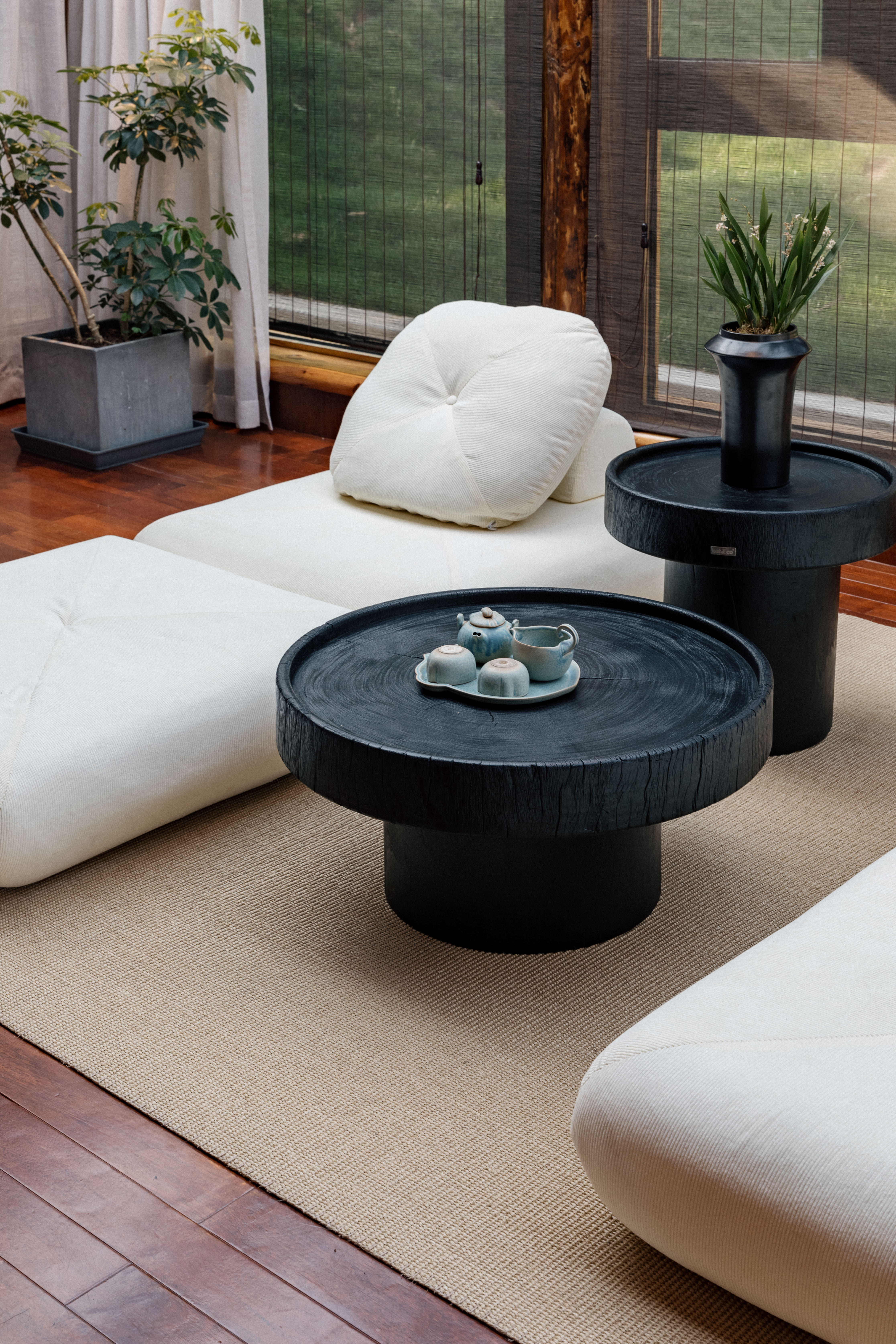 轻奢阳光壁炉大床房