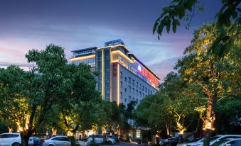 Jinyinshan Jinrui Hotel